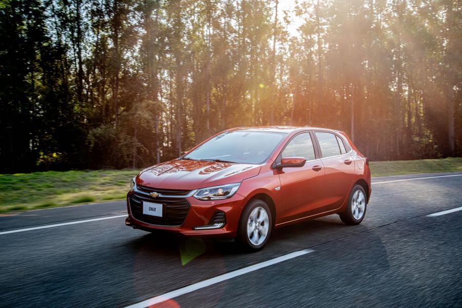  Chevrolet Onix Premier 2019 года  (LA) (фото 3 из 22)